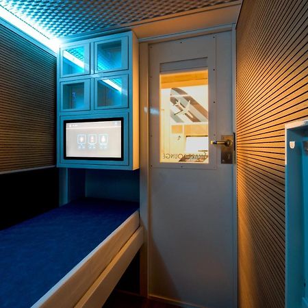 Resting Pods - Zzzleepandgo Wien Airport سخويشات المظهر الخارجي الصورة